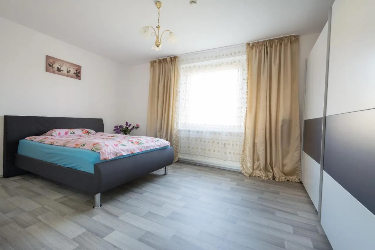 Anyroomdirect Private Apartments In Laatzen Near Hannover Exhibition Room Agency