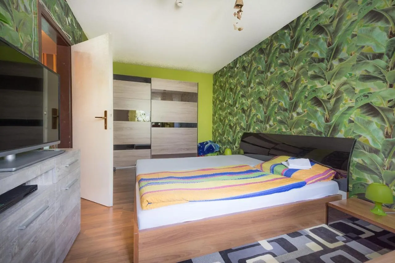 Anyroomdirect Private Apartments In Laatzen Near Hannover Exhibition Room Agency