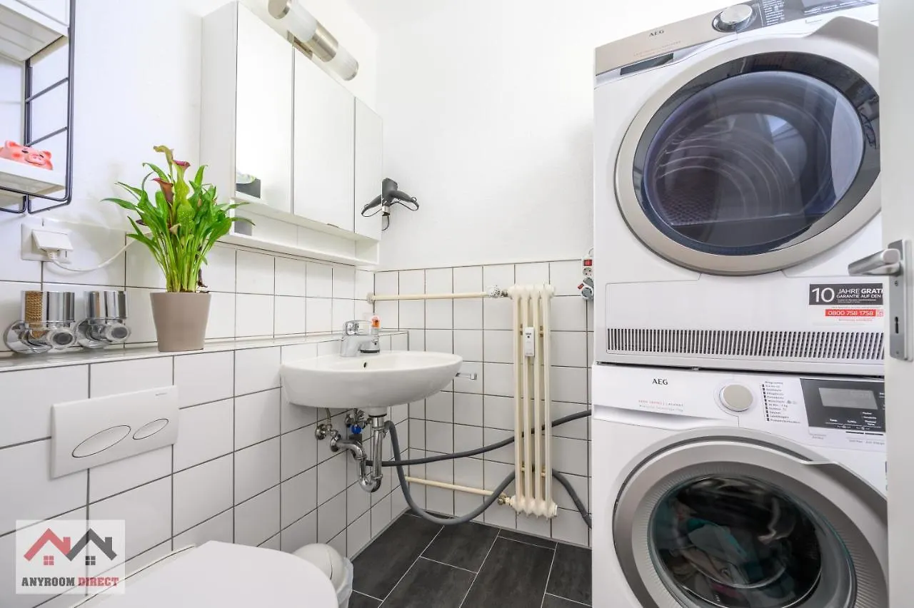 Anyroomdirect Private Apartments In Laatzen Near Hannover Exhibition Room Agency