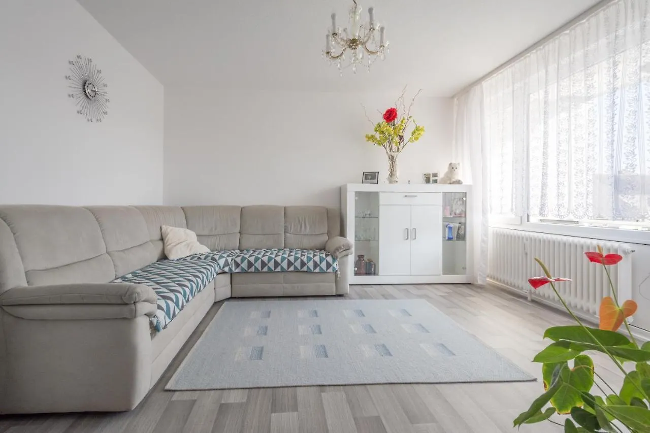Anyroomdirect Private Apartments In Laatzen Near Hannover Exhibition Room Agency