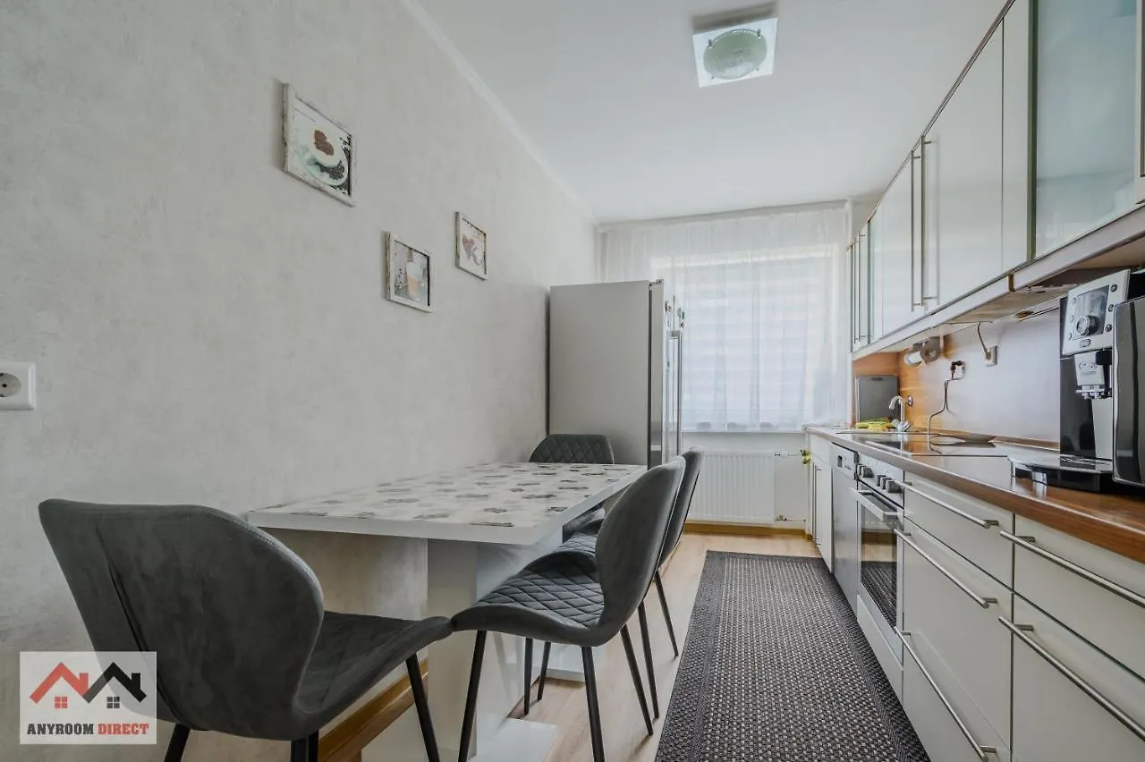 Anyroomdirect Private Apartments In Laatzen Near Hannover Exhibition Room Agency 독일
