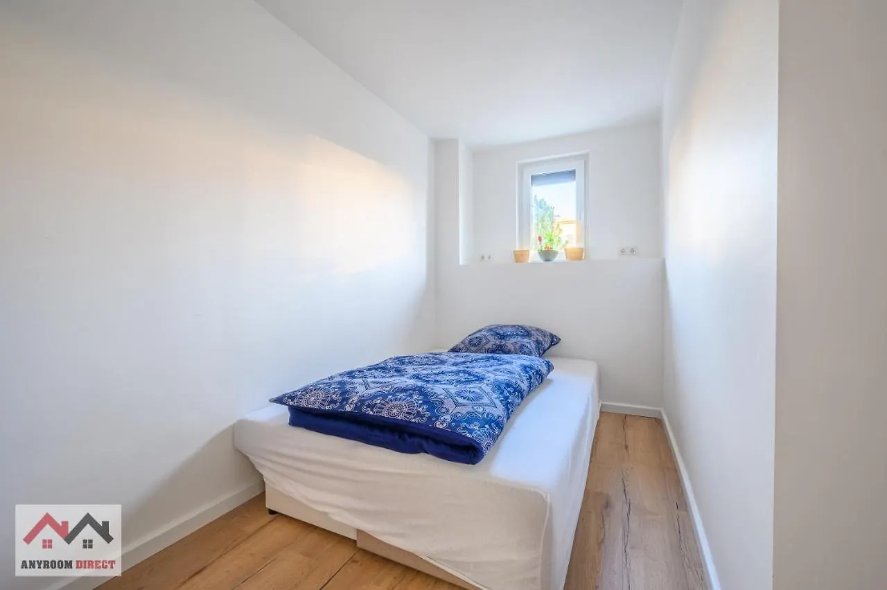 Anyroomdirect Private Apartments In Laatzen Near Hannover Exhibition Room Agency 독일